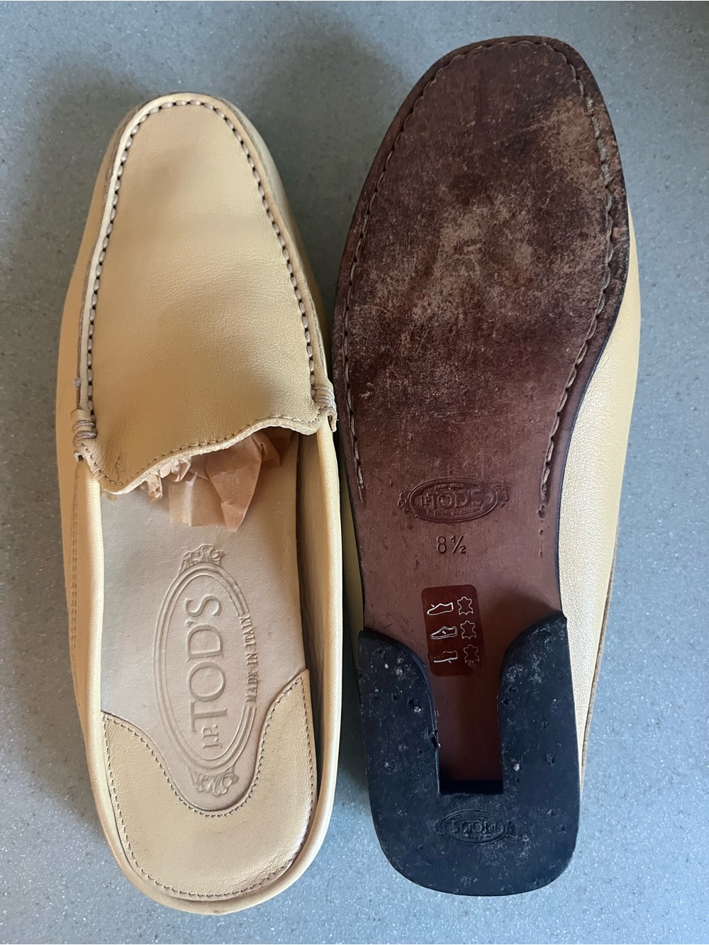 TOD'S Beige light cream Leather Slip-On Loafers Sz 8.5 - Picture 10 of 10